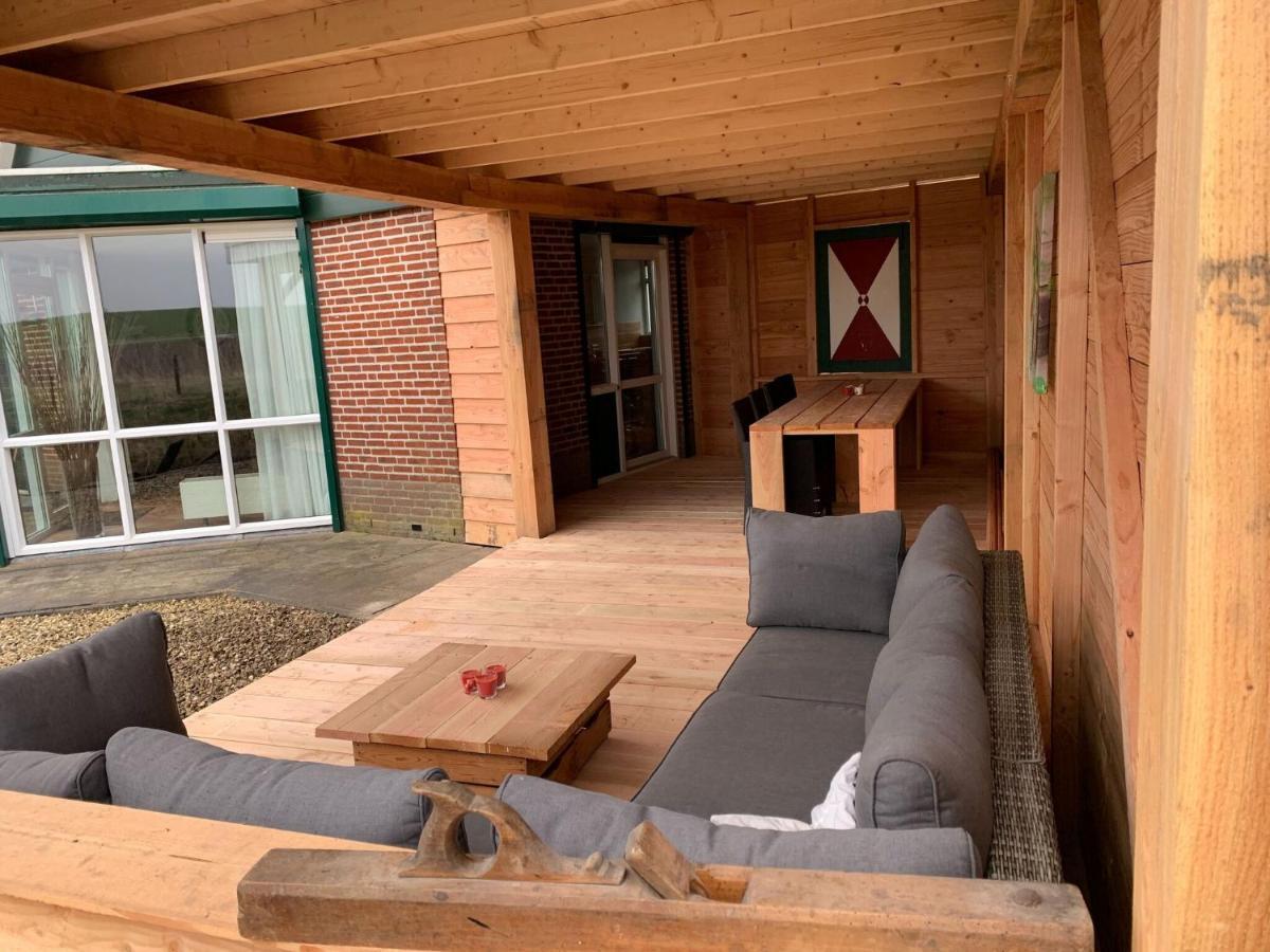 Modern Holiday Home In Ooltgensplaat Luaran gambar
