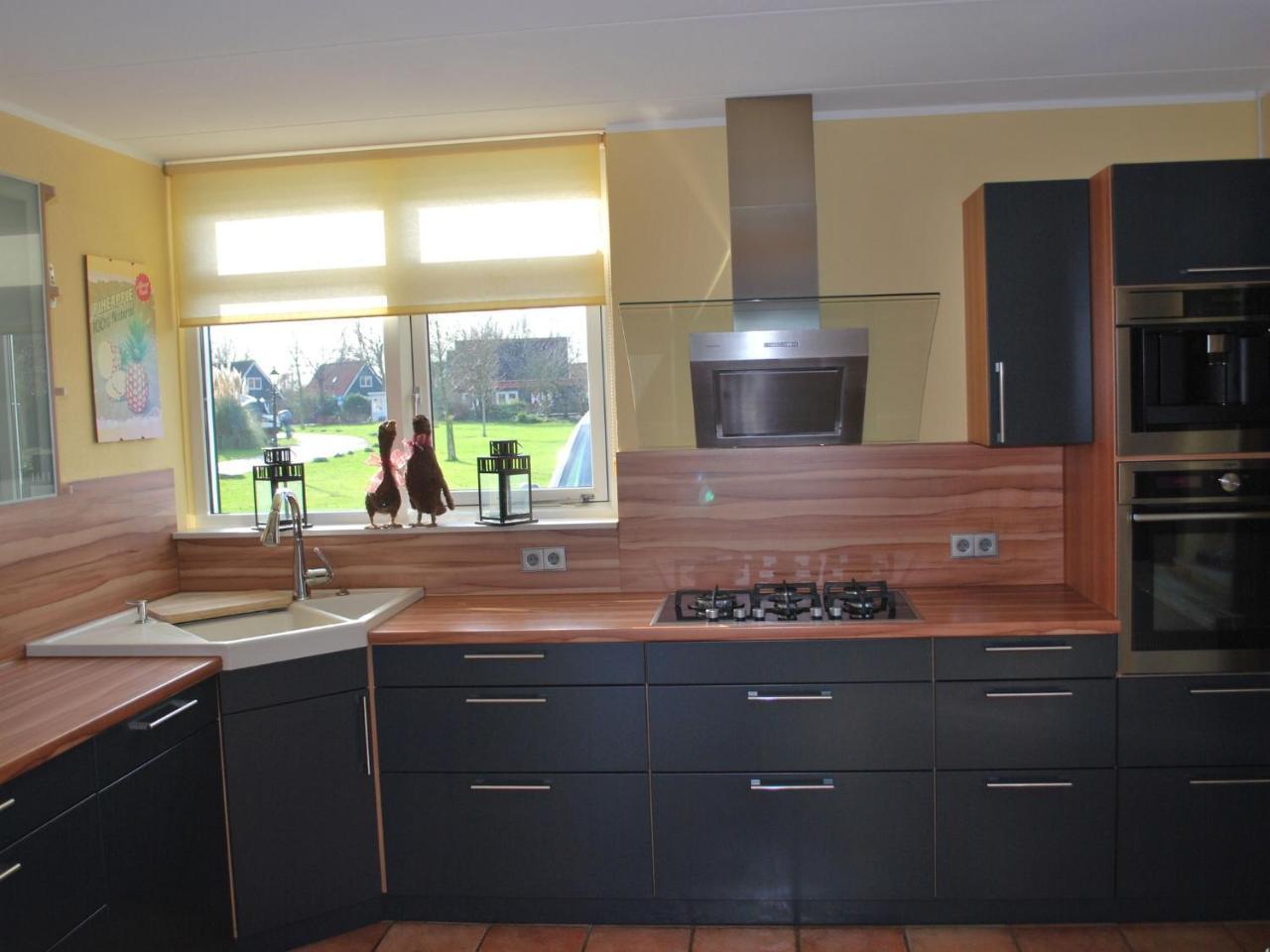 Modern Holiday Home In Ooltgensplaat Luaran gambar